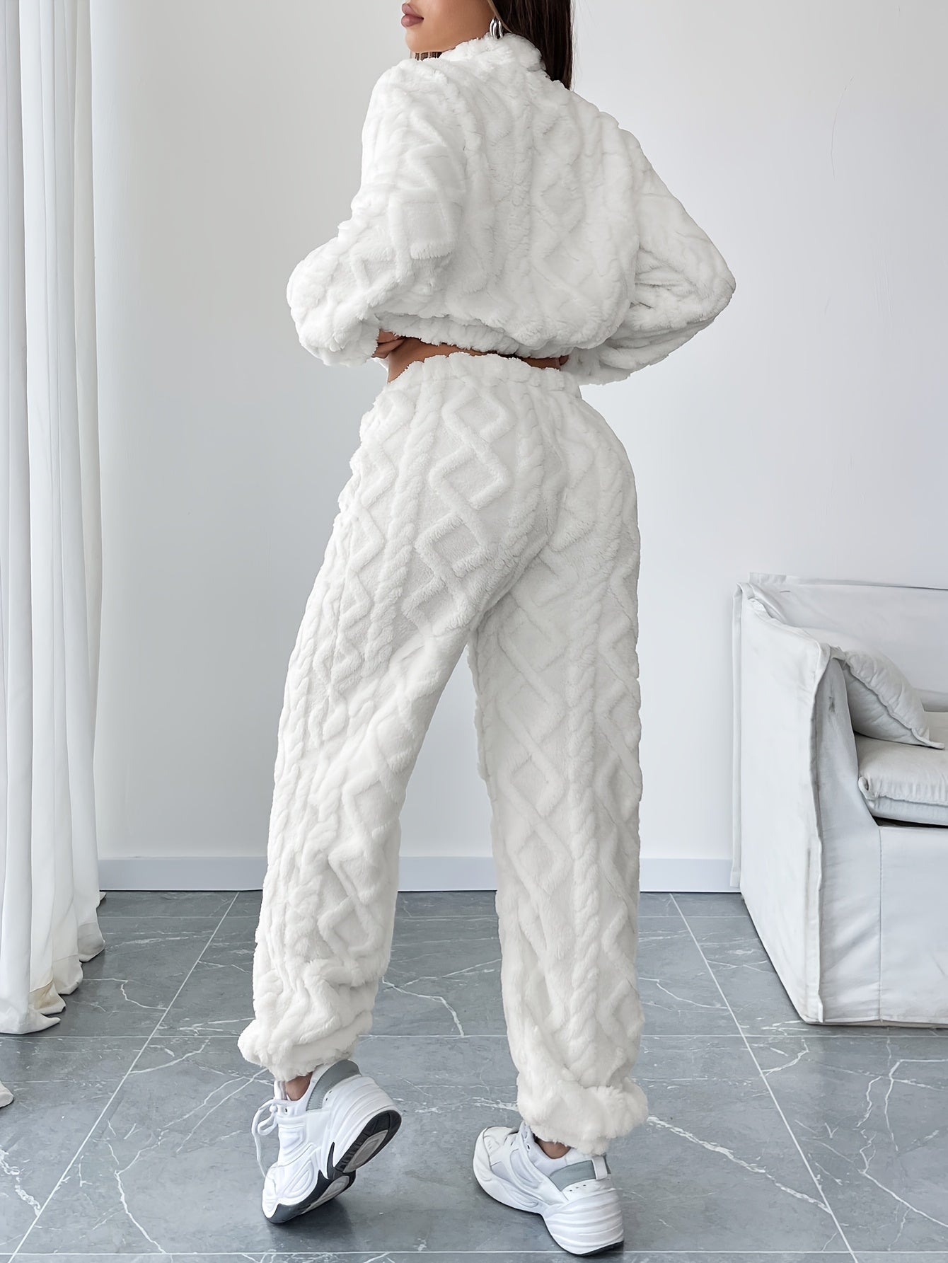 Cozy Polyester Casual Long Pants Set with Chimney Collar, Zipper Detail - Machine Washable, Solid Color for Fall/Winter